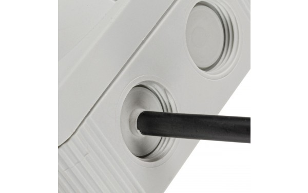 Cable entries with self sealing membranes
